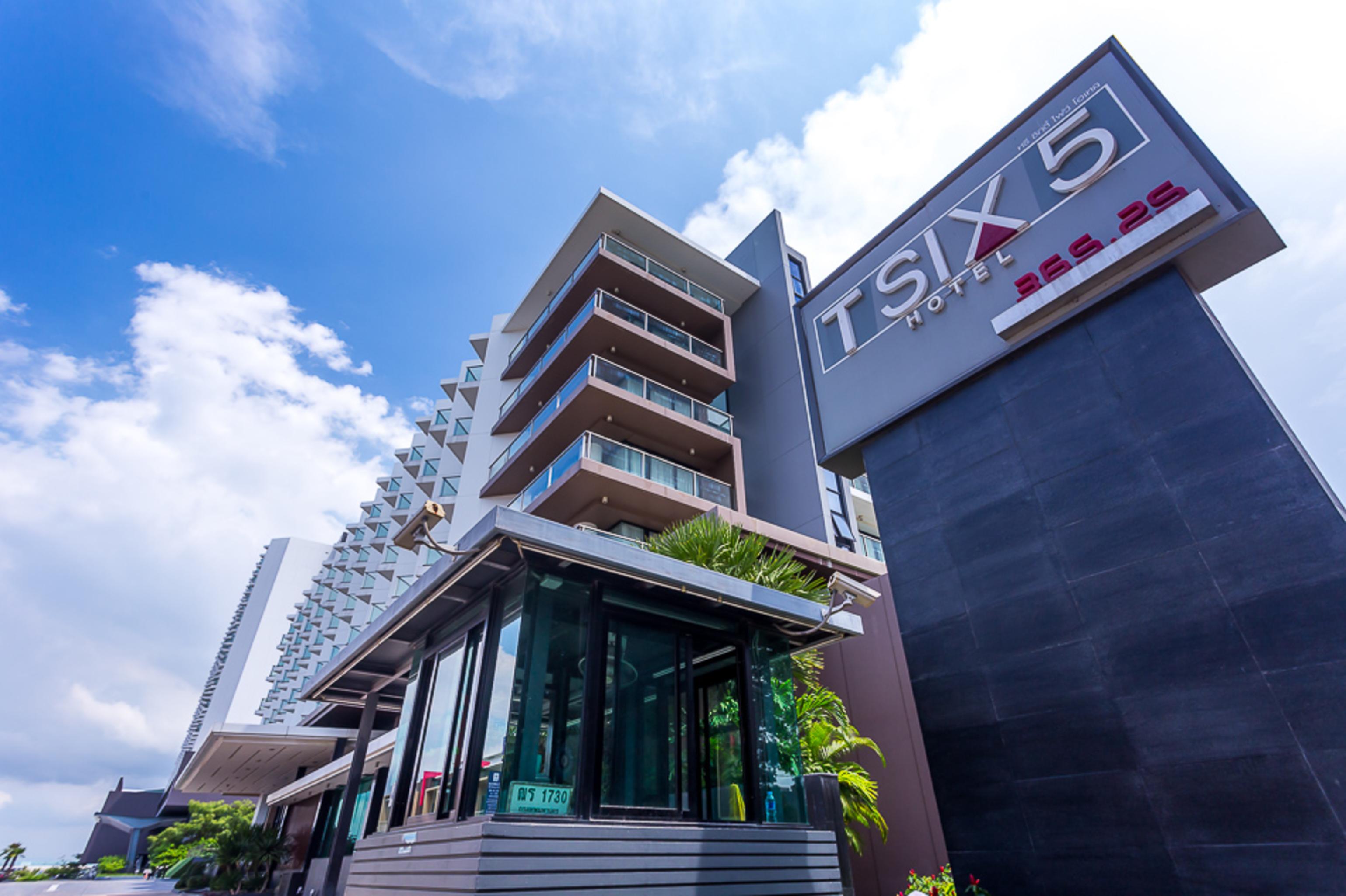 Tsix5 Hotel Pattaya Exteriér fotografie