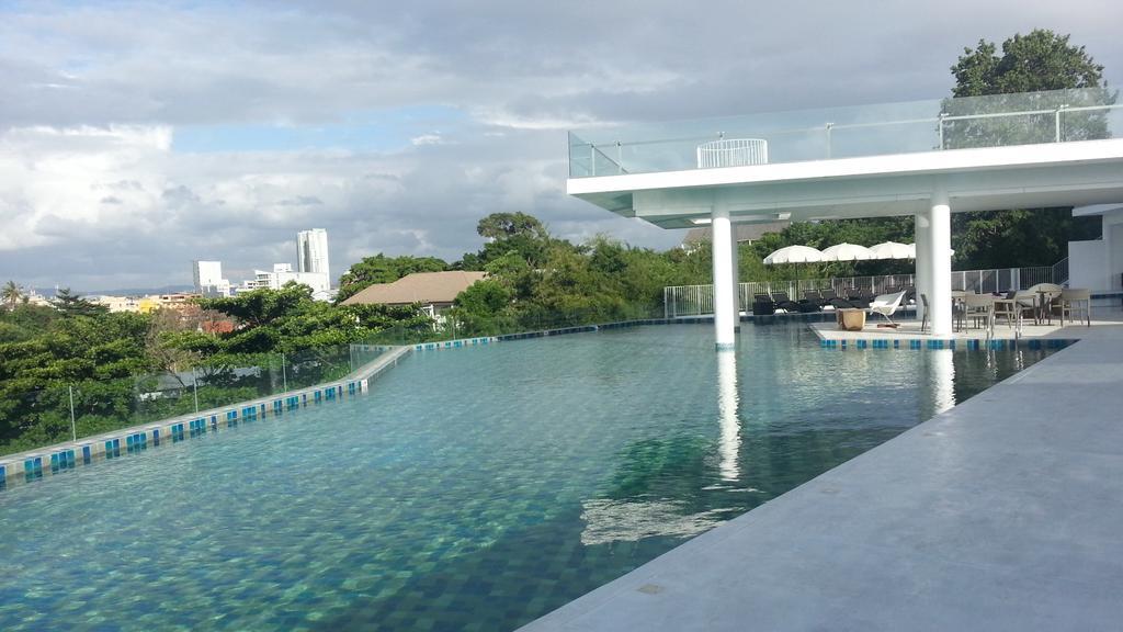 Tsix5 Hotel Pattaya Exteriér fotografie